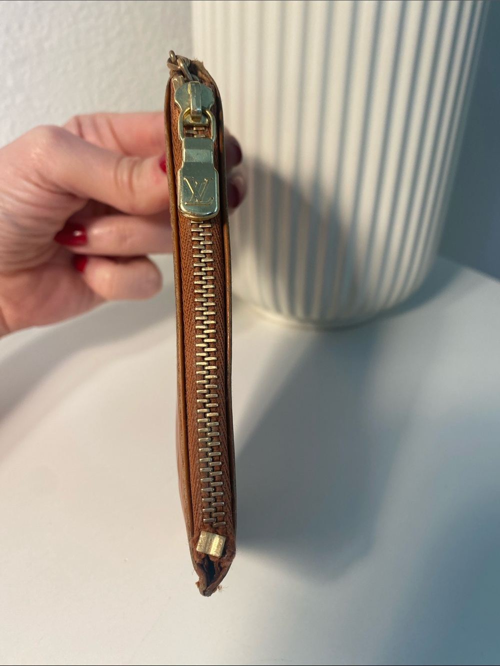 Vintage Louis Vuitton Key Clés Epi Leather In Kenyan Fawn - Picture 7 of 12
